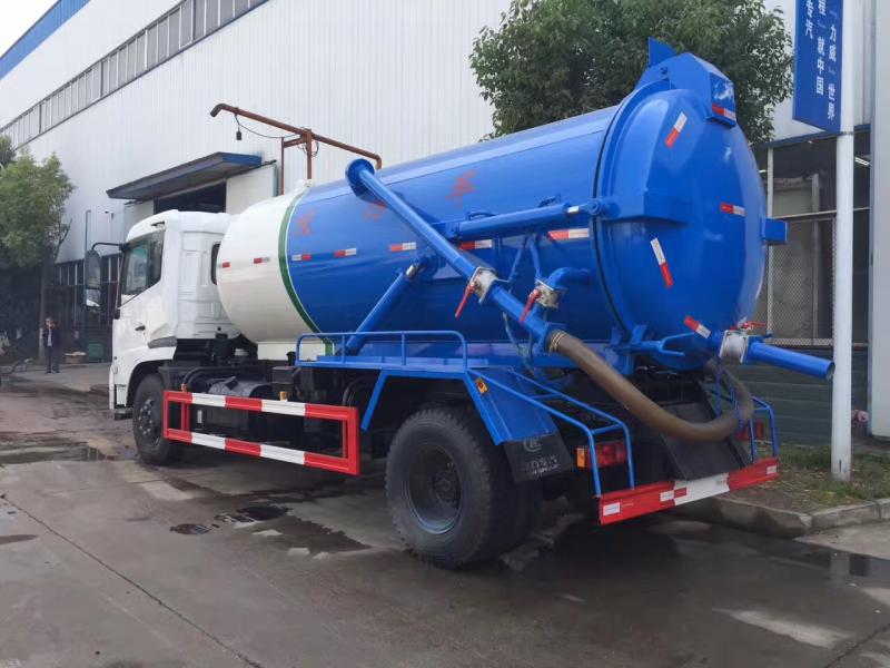 东风10方吸污车